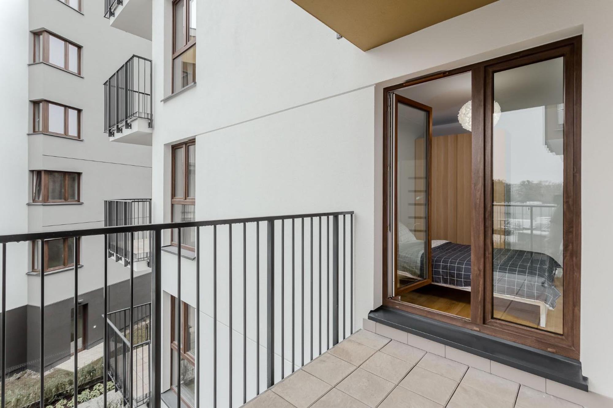 Ferienwohnung Enjoy! Marywilska Warschau Exterior foto