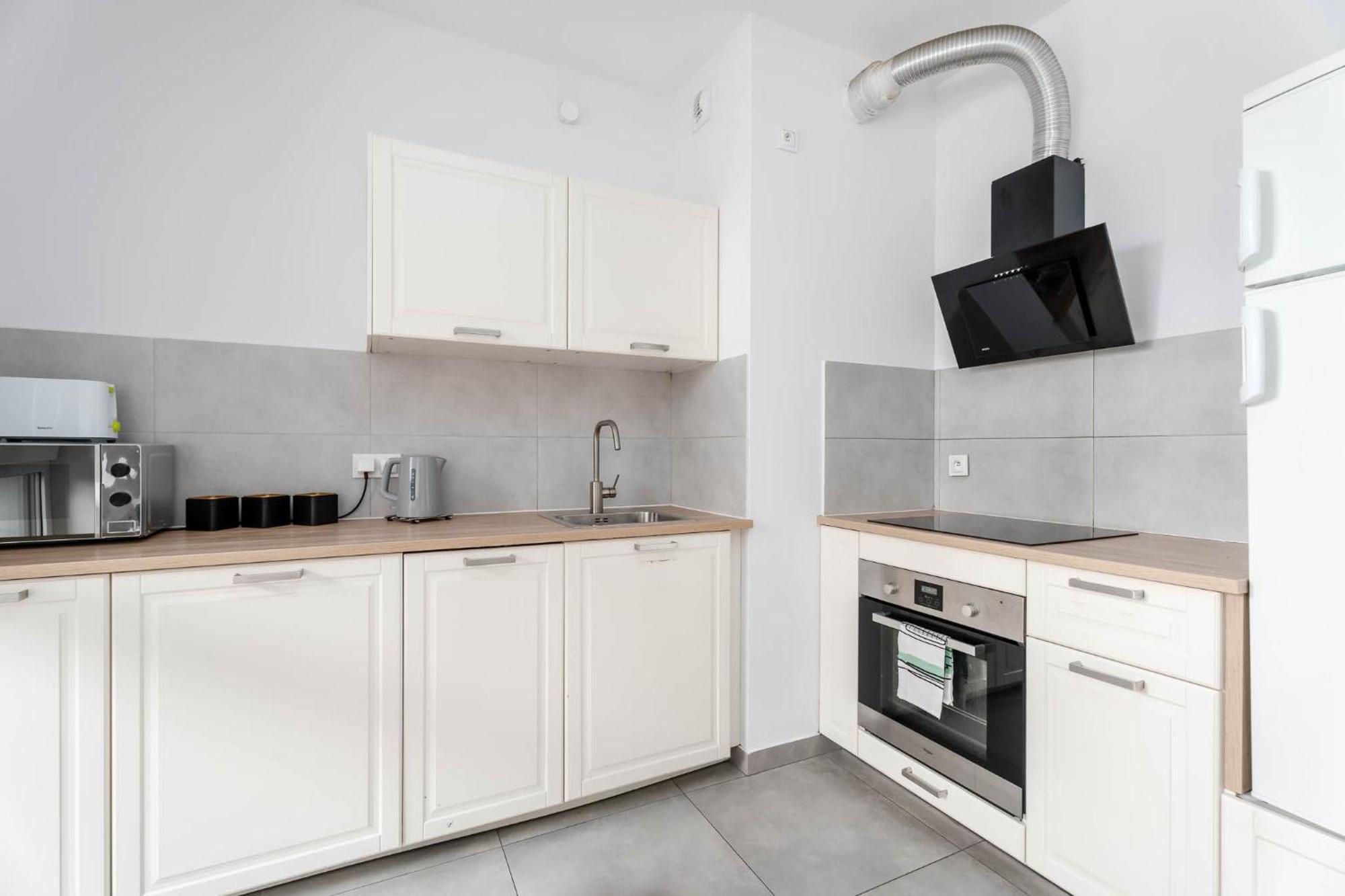 Ferienwohnung Enjoy! Marywilska Warschau Exterior foto