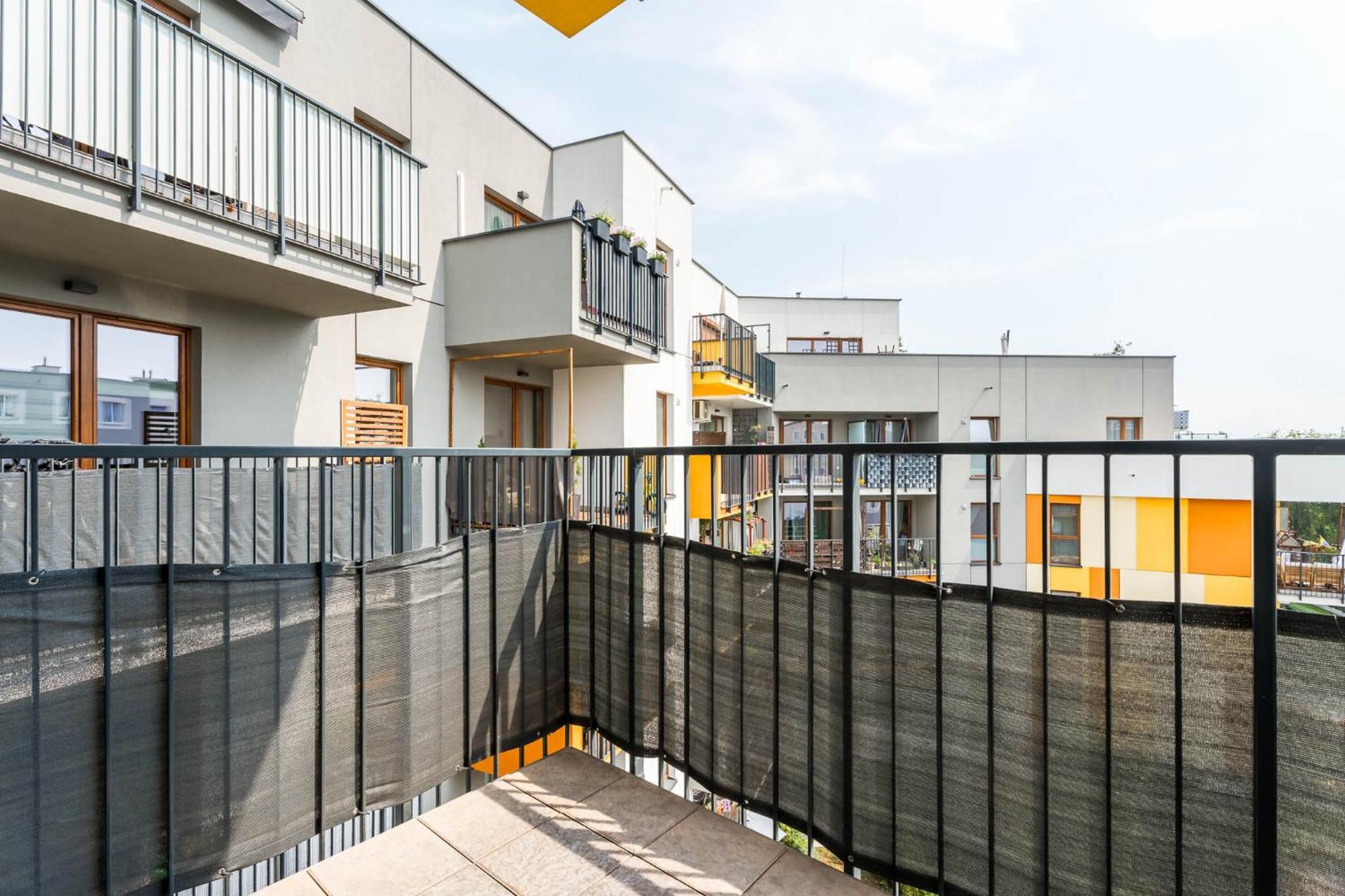 Ferienwohnung Enjoy! Marywilska Warschau Exterior foto