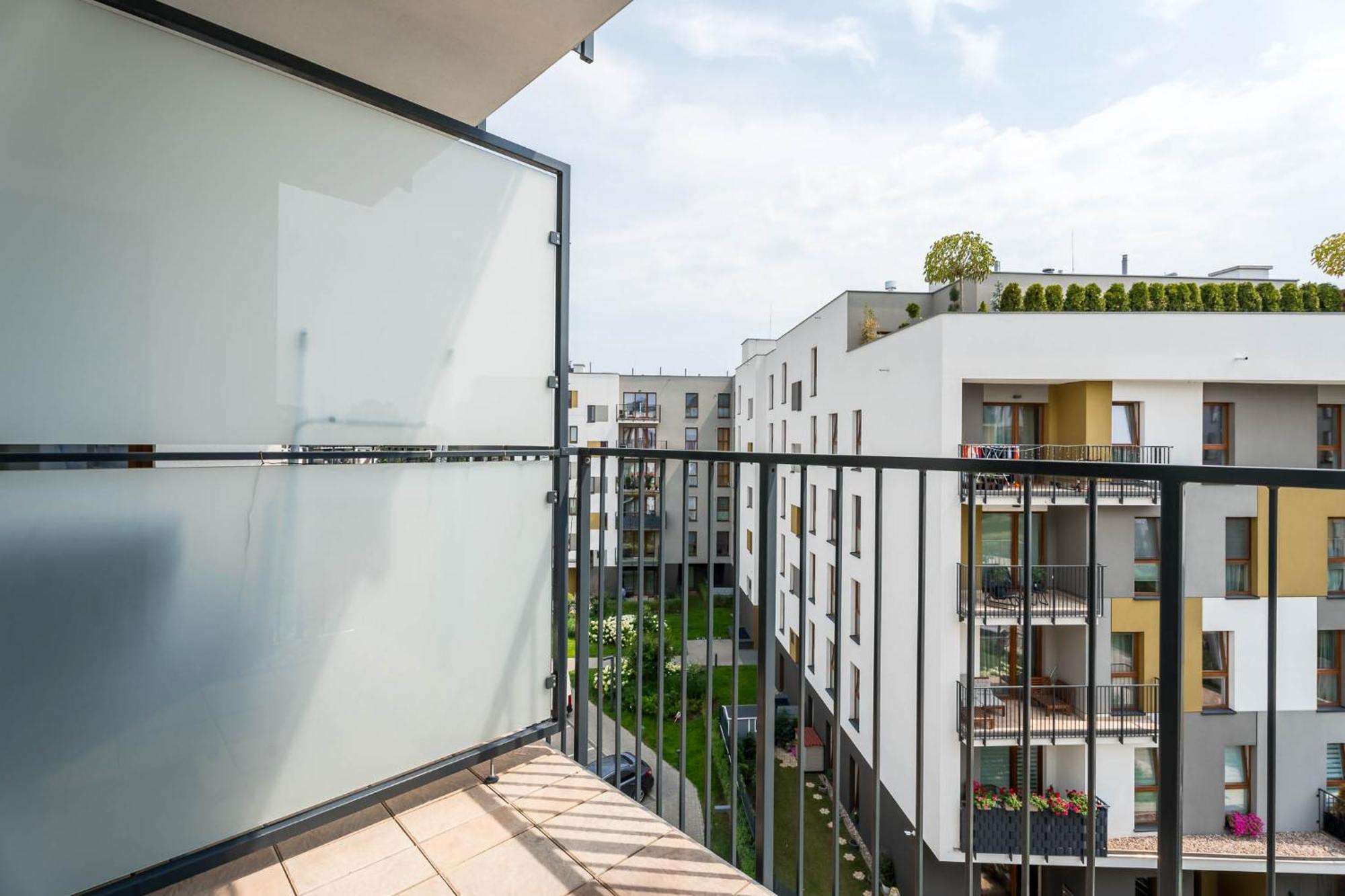 Ferienwohnung Enjoy! Marywilska Warschau Exterior foto
